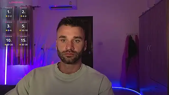 Snapshot of DaddySlava chatting on July 31, 2026, 9:19 am DaddySlava online show from July 31, 2026, 9:19 am