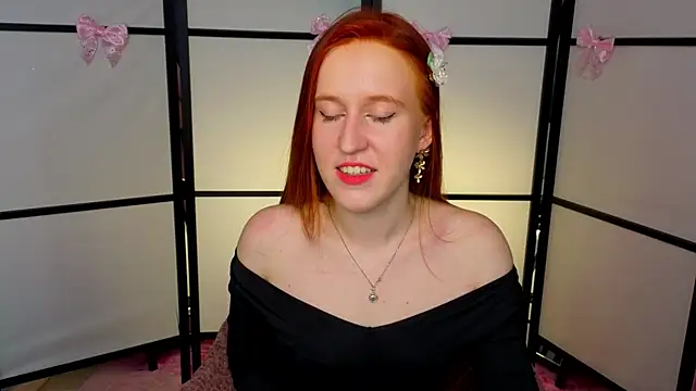 Snapshot of EvaBellea chatting on May 9, 2026, 1:47 pm EvaBellea online show from May 9, 2026, 1:47 pm