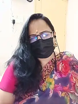 Snapshot of monisha_cam chatting on June 11, 2026, 3:42 pm monisha cam online show from June 11, 2026, 3:42 pm