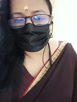 Snapshot of monisha_cam chatting on July 12, 2026, 6:31 pm monisha cam online show from July 12, 2026, 6:31 pm