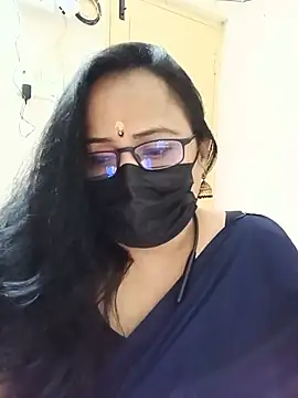 Snapshot of monisha_cam chatting on July 14, 2026, 4:24 pm monisha cam online show from July 14, 2026, 4:24 pm