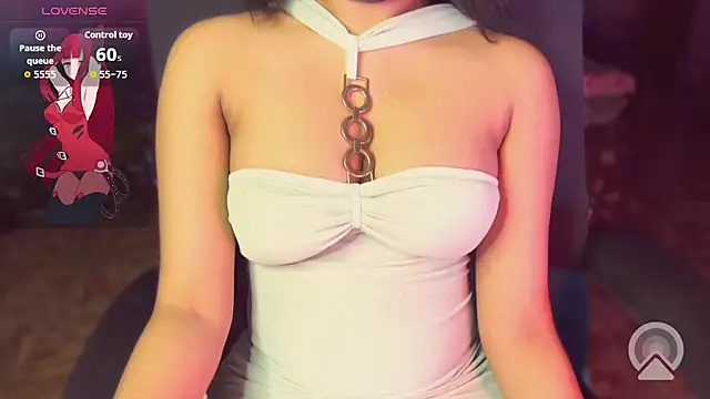 MissVeloura online show from May 17, 2026, 9:48 pm