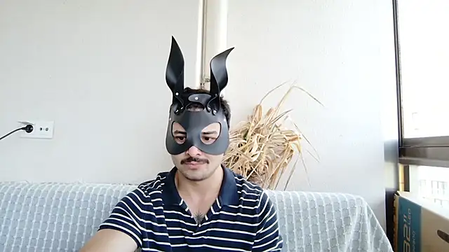 Snapshot of Hayat2Bilet chatting on June 20, 2026, 10:09 am Hayat2Bilet online show from June 20, 2026, 10:09 am