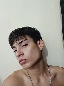 Thebestboyhot online show from June 6, 2026, 6:18 am