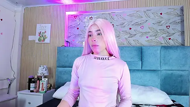 Snapshot of Delphine_doll chatting on April 12, 2026, 11:57 am Delphine doll online show from April 12, 2026, 11:57 am
