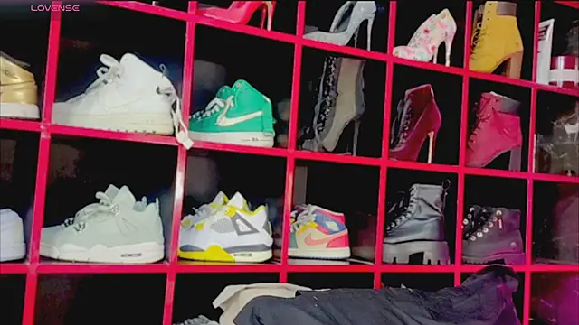 IndianBeauty27 online show from April 2, 2026, 3:02 am