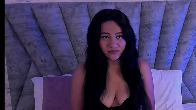 Shashadeluxe online show from April 24, 2026, 12:07 pm