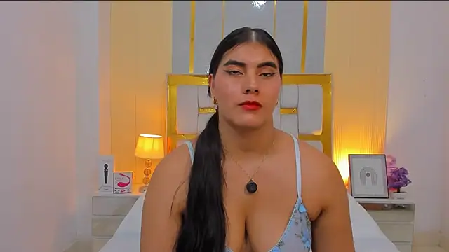 Alara Keyy online show from May 6, 2026, 12:47 am