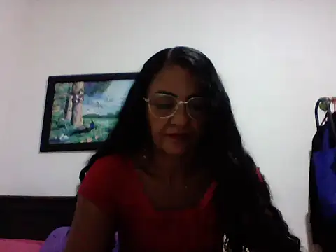 FenixPretty online show from April 29, 2026, 5:52 pm