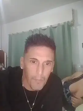 armanidj7 online show from April 3, 2026, 11:22 pm