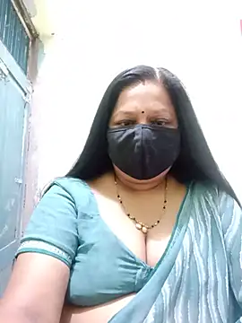 Snapshot of PINKI_024 chatting on May 14, 2026, 5:15 am PINKI 024 online show from May 14, 2026, 5:15 am