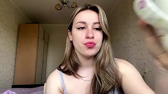 SpringSummers online show from May 27, 2026, 9:38 am