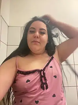 Snapshot of Denisaa_ioana chatting on April 3, 2026, 12:06 am Denisaa ioana online show from April 3, 2026, 12:06 am