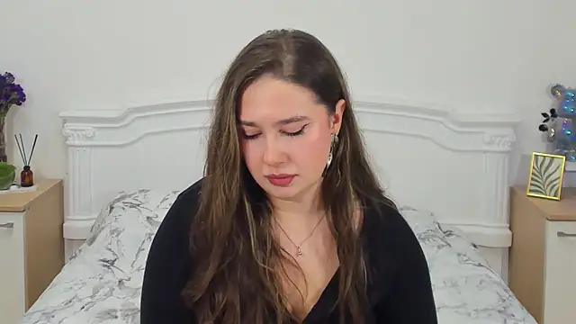 Sienna Spice online show from April 5, 2026, 11:11 pm