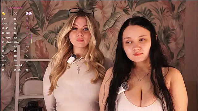 Snapshot of SharynMelchert chatting on April 3, 2026, 6:42 am SharynMelchert online show from April 3, 2026, 6:42 am