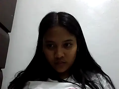 LunaDesire12 online show from April 2, 2026, 2:57 pm