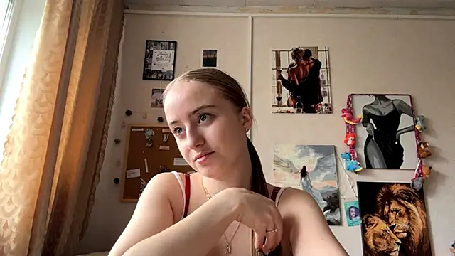 SabinaHaggen online show from April 26, 2026, 2:03 pm