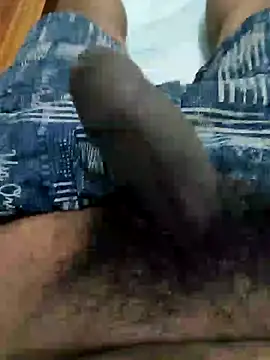 Snapshot of smalldick691333 chatting on May 12, 2026, 7:05 am smalldick691333 online show from May 12, 2026, 7:05 am
