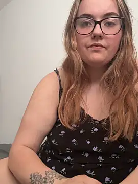 Filthy-Ella69 online show from June 10, 2026, 5:25 pm