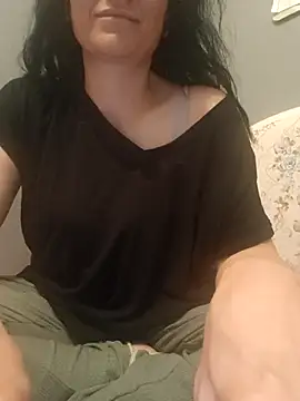 Snapshot of sara_41 chatting on May 10, 2026, 8:11 pm sara 41 online show from May 10, 2026, 8:11 pm