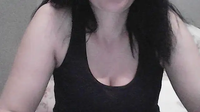 Snapshot of sara_41 chatting on April 16, 2026, 9:39 pm sara 41 online show from April 16, 2026, 9:39 pm