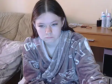Snapshot of JessicaHolland1 chatting on May 5, 2026, 6:16 am JessicaHolland1 online show from May 5, 2026, 6:16 am