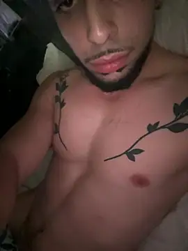 lokzzxxx online show from May 15, 2026, 10:08 pm