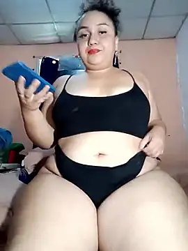Marialae2735 online show from May 1, 2026, 5:29 pm