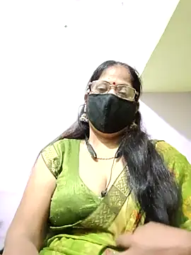 SEEMA 012 online show from May 17, 2026, 4:56 am