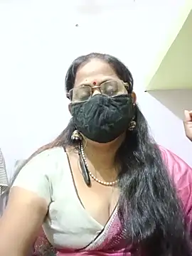 SEEMA 012 online show from May 21, 2026, 5:38 am