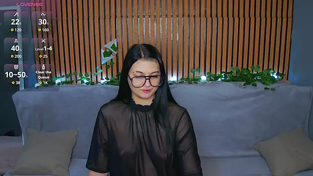 JennyJordans online show from May 8, 2026, 1:20 am