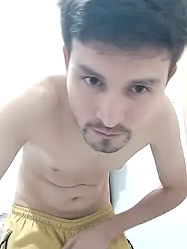 Snapshot of Joelcio19cm chatting on May 2, 2026, 4:07 am Joelcio19cm online show from May 2, 2026, 4:07 am