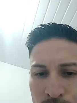 Snapshot of Joelcio19cm chatting on May 8, 2026, 4:16 am Joelcio19cm online show from May 8, 2026, 4:16 am