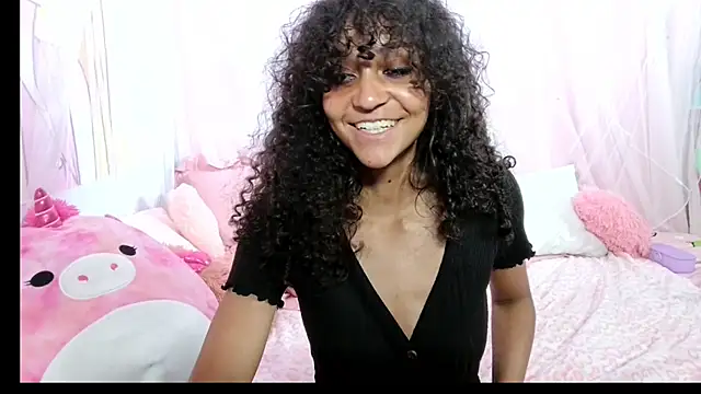 mia hart online show from May 29, 2026, 4:29 am