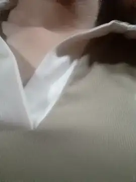 Lady-sexy18 online show from April 3, 2026, 1:06 pm