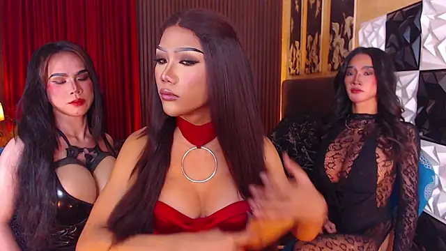 ThaliaSilvaTS online show from April 3, 2026, 3:51 pm