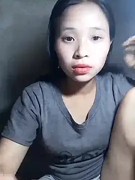 Snapshot of Liss-mimi chatting on April 23, 2026, 3:35 am Liss-mimi online show from April 23, 2026, 3:35 am