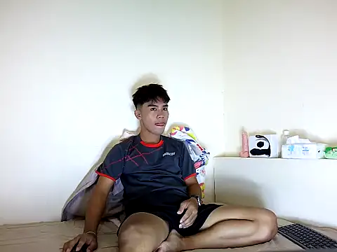 Snapshot of valerio_fernan chatting on April 8, 2026, 2:07 pm valerio fernan online show from April 8, 2026, 2:07 pm