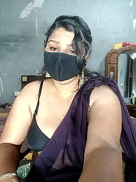 Snapshot of Riyashrma001 chatting on April 16, 2026, 6:52 pm Riyashrma001 online show from April 16, 2026, 6:52 pm