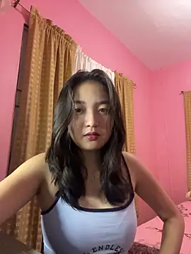 Snapshot of onlykays_ chatting on April 21, 2026, 12:56 pm onlykays online show from April 21, 2026, 12:56 pm