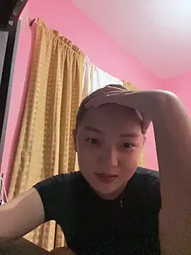 onlykays  online show from April 12, 2026, 2:20 pm