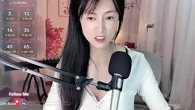Snapshot of noomi-1111 chatting on May 10, 2026, 2:08 pm noomi-1111 online show from May 10, 2026, 2:08 pm
