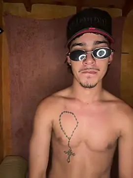 Snapshot of Cuteathleticboys chatting on April 18, 2026, 8:53 pm Cuteathleticboys online show from April 18, 2026, 8:53 pm