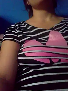 Ivett450 online show from April 4, 2026, 9:49 am