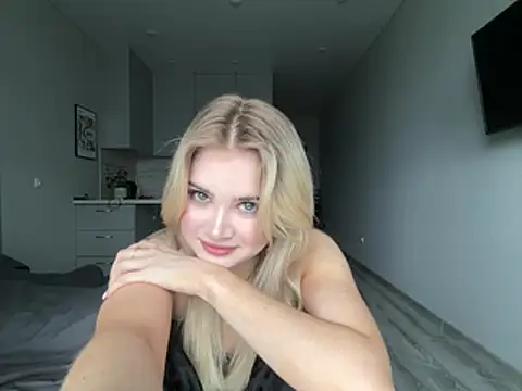 kirtova  online show from May 30, 2026, 11:16 am