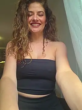 CelineBoyer  online show from July 25, 2026, 7:42 pm