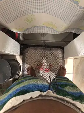 Snapshot of preetoblack chatting on April 4, 2026, 1:01 am preetoblack online show from April 4, 2026, 1:01 am