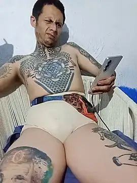Snapshot of eroos_twink chatting on June 24, 2026, 7:18 am eroos twink online show from June 24, 2026, 7:18 am
