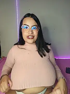Snapshot of SerenaDupont_ chatting on July 3, 2026, 3:46 am SerenaDupont online show from July 3, 2026, 3:46 am