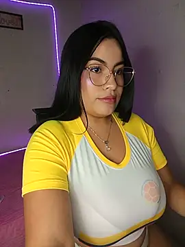 Snapshot of SerenaDupont_ chatting on June 28, 2026, 3:35 am SerenaDupont online show from June 28, 2026, 3:35 am